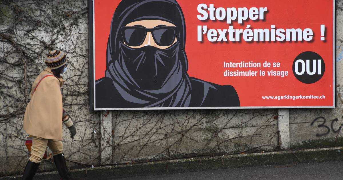 The Swiss go to the polls to ban the burqa |  Abroad