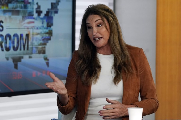Caitlyn Jenner: ``I found it easier to tell my family I'm transgender than it is to tell my audience 