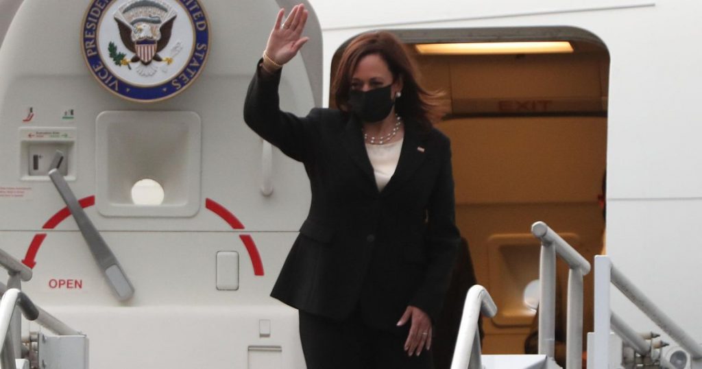 Vice President Harris vows to visit US southern border after criticism |  abroad