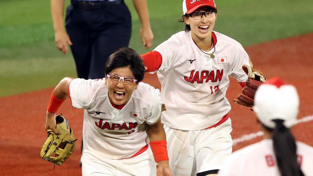 Tokyo 2020 |  Japan's softball team extends its Olympic title at the expense of Team USA