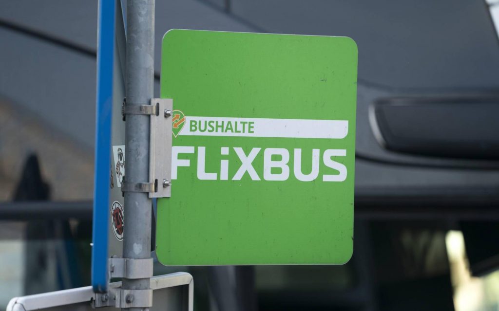 Mother FlixBus buys American bus company Greyhound