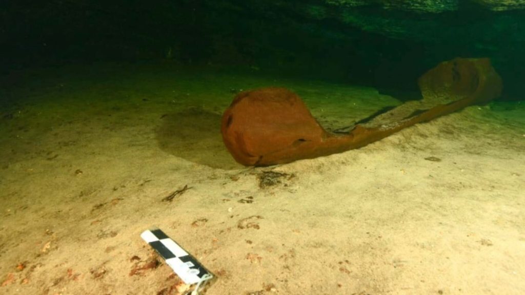 A thousand year old Maya boat was found in an underground lake