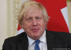 Johnson: Brits can go ahead with their Christmas plans