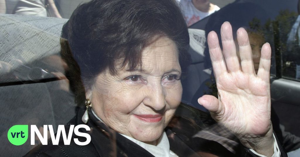 The widow of former Chilean dictator Augusto Pinochet dies, and opponents walk out joyous
