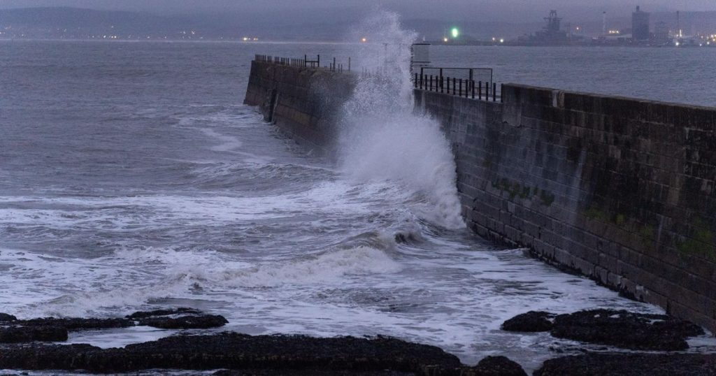 Deadly storms in the UK and tens of thousands without electricity |  abroad