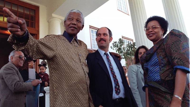 Mandela key cell not auctioned after all, 'must be returned'