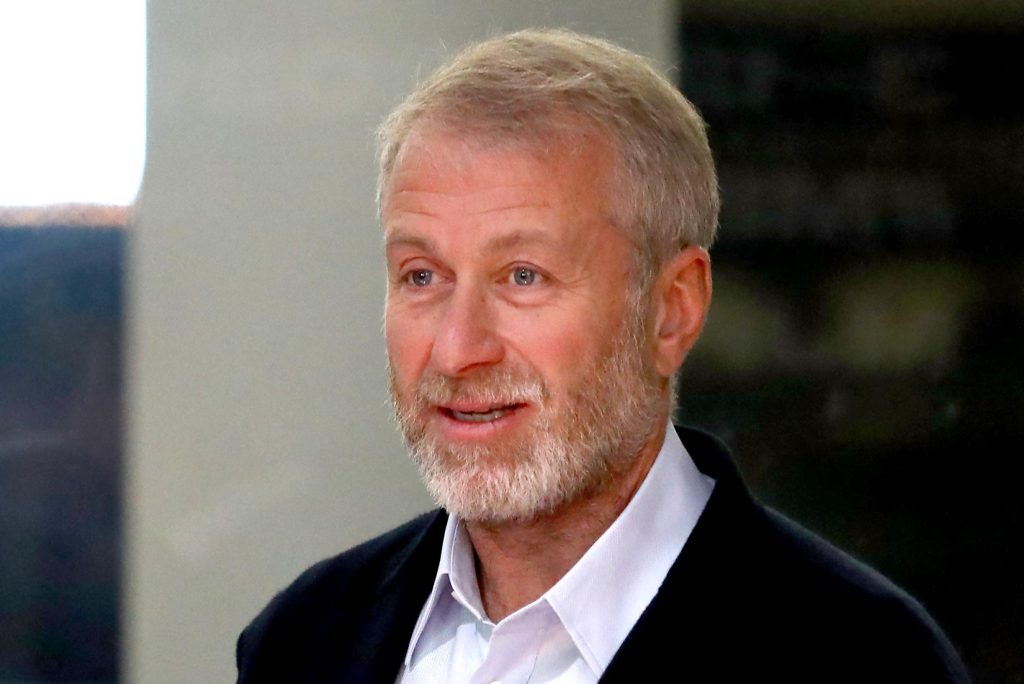 Chelsea owner Roman Abramovich banned from Britain