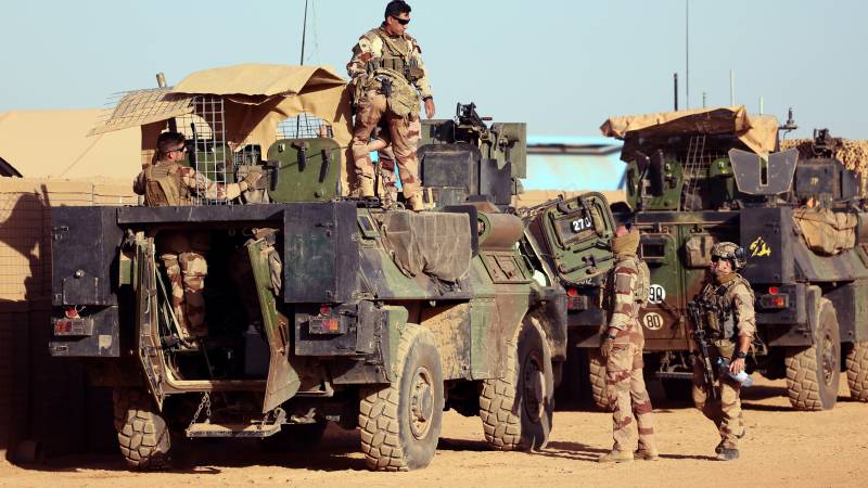 France and other countries stop their military mission in Mali