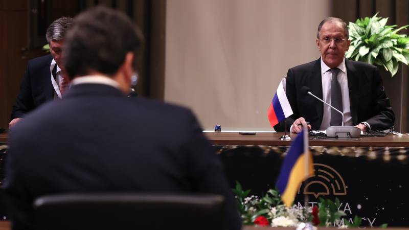 Are Russian-Ukrainian talks entering a new phase?  The signs are positive.