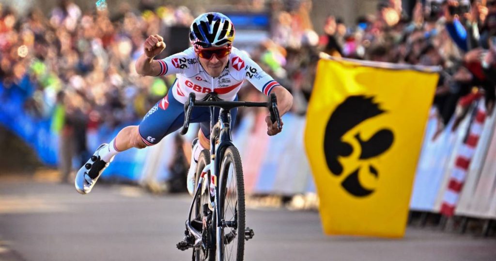 Impressive showman Tom Bidcock succeeds Van der Poel and Van der Haar in the race for silver |  Cycling