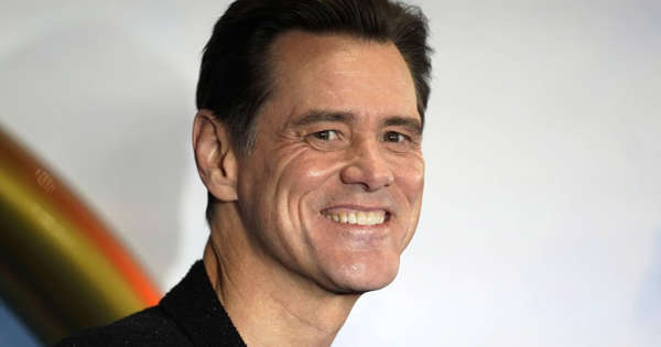 Jim Carrey returns as The Cable Guy at the Super Bowl