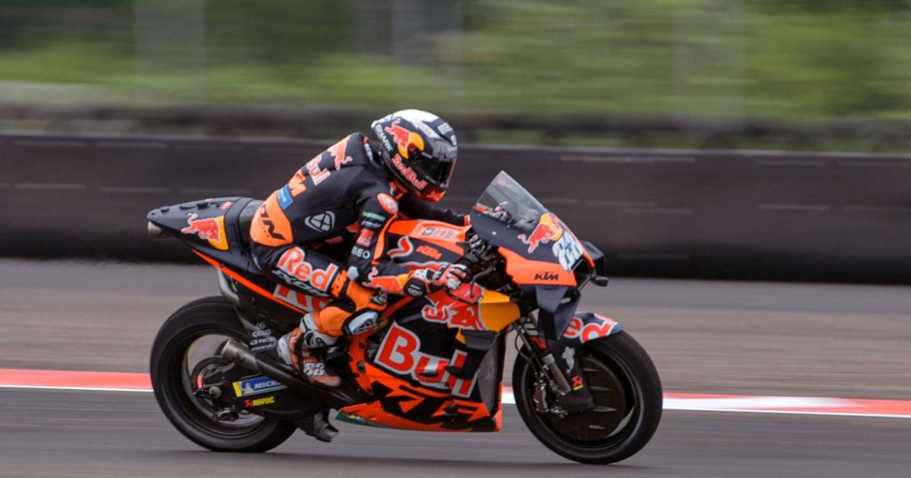 Oliveira wins Indonesia's MotoGP tournament, crash big Marquez, Bendsneider takes point in moto 2 |  other sports