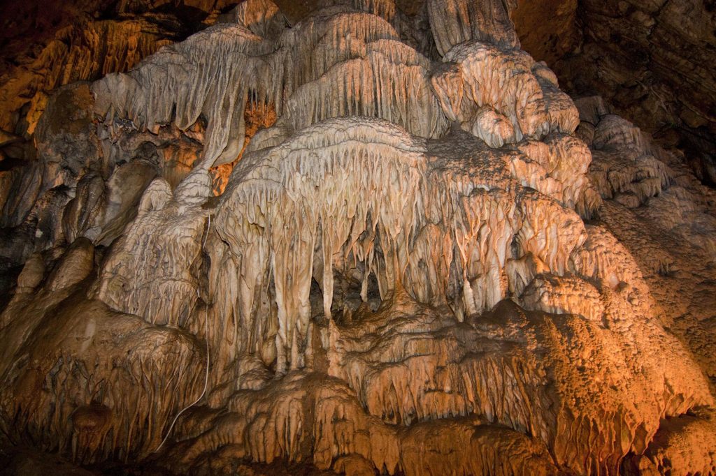 Paleoclimatologist reads climate change from stalagmites in the Han Caves