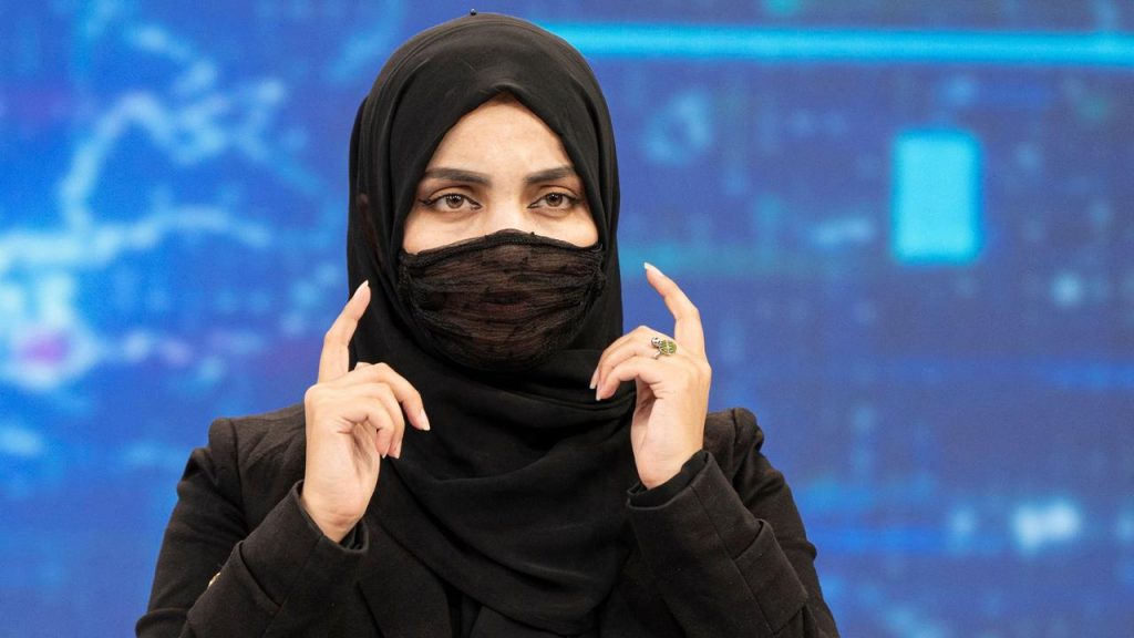 Afghan broadcasters still appearing on TV with face coverings on Sunday |  right Now