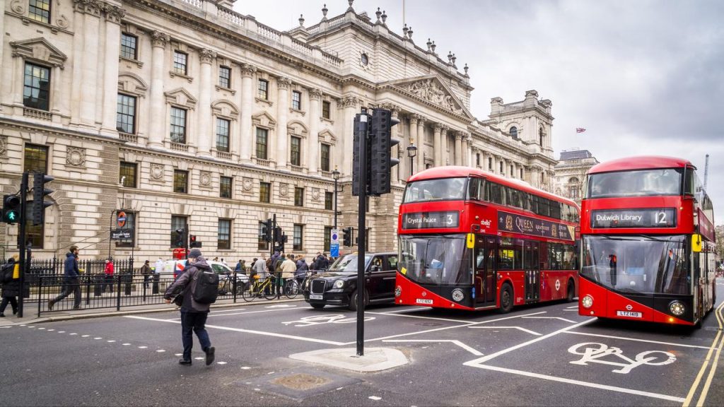 Australian bus company acquires London double-decker buses |  Currently