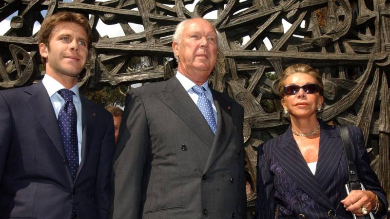 Former Italian royals want the crown jewels back: 'It's ridiculous that they're in a safe'