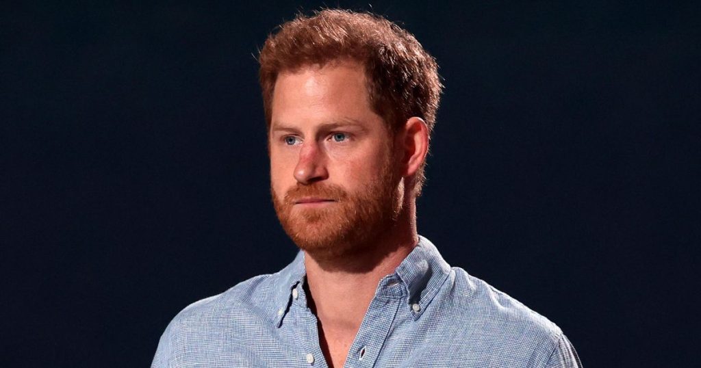 Prince Harry sues Associated Newspapers over article on police security |  the Royal family