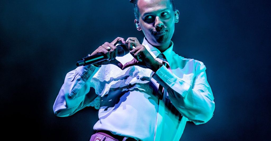 Make no mistake, I'm back.  This seems to be the message of the life-changing Stromae show