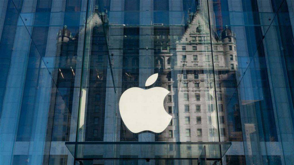 Apple Store workers in the US form a union