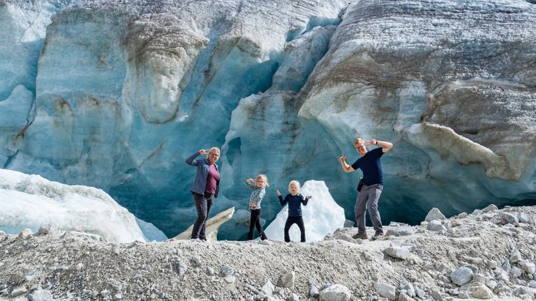 The family climbed a glacier in Canada, among other things
