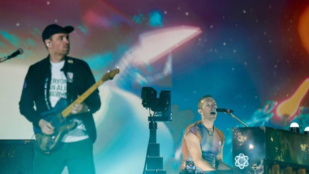 Arnhem supplies Coldplay energy during the tour