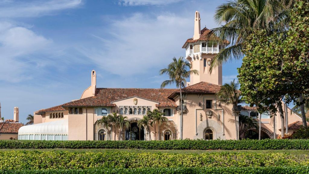US Court of Justice is appealing to access classified documents from Trump's home