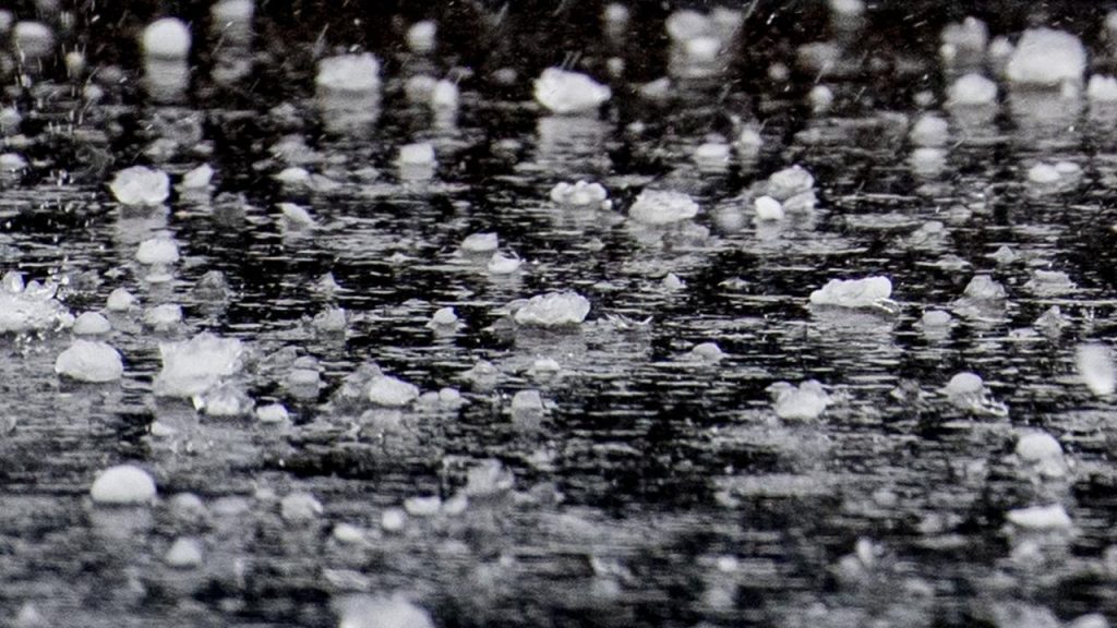 Microplastics in the air may contribute to the formation of massive hailstones |  Sciences