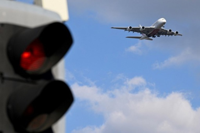 UK strikes - Baggage handlers strike plans Heathrow racks - Companies