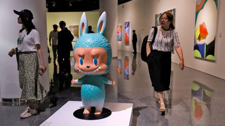 Labubu Rare sells more than $ 150,000 at auction