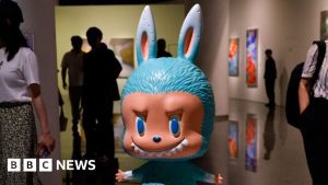 The Labubu doll sells the human size for more than $ 150,000
